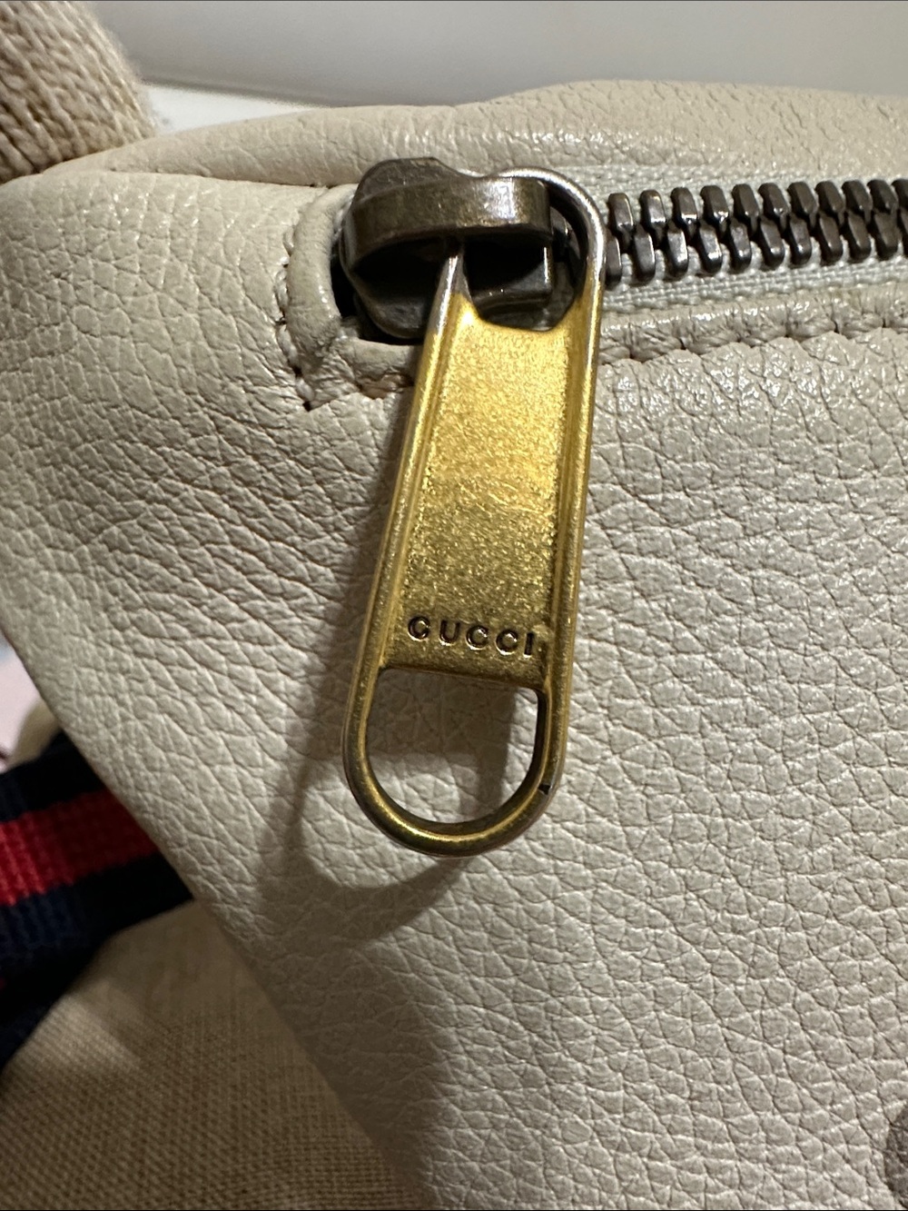 Gucci Off-White/Light Beige Leather Logo Web Belt/Body Bag - Picture 8 of 15